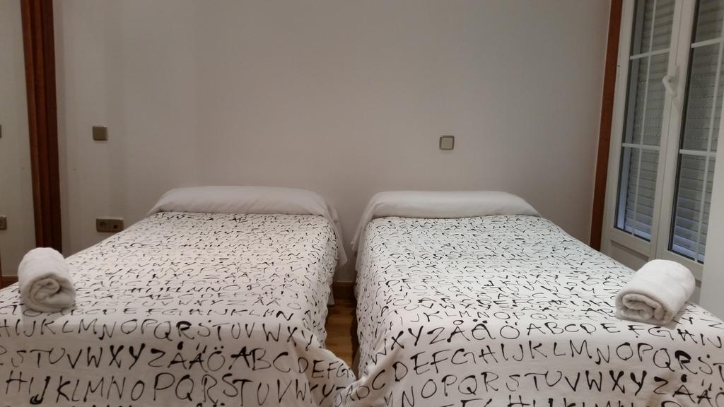 Apartamentos Good Stay Prado Madrid Zimmer foto