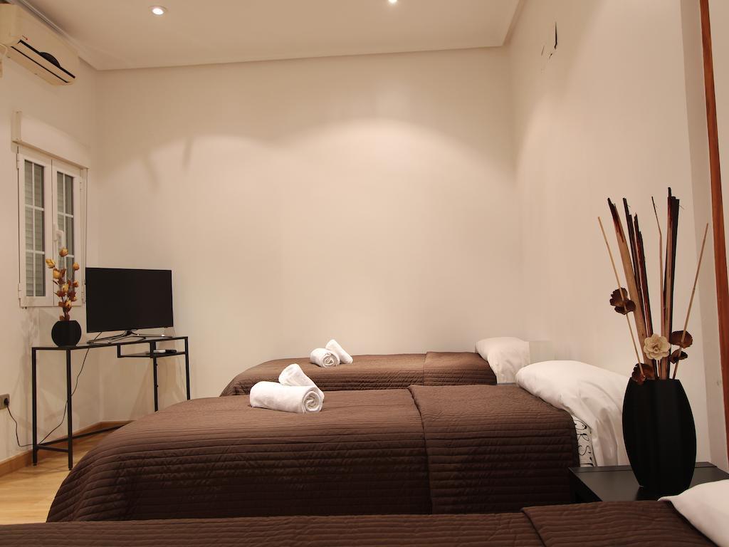 Apartamentos Good Stay Prado Madrid Zimmer foto