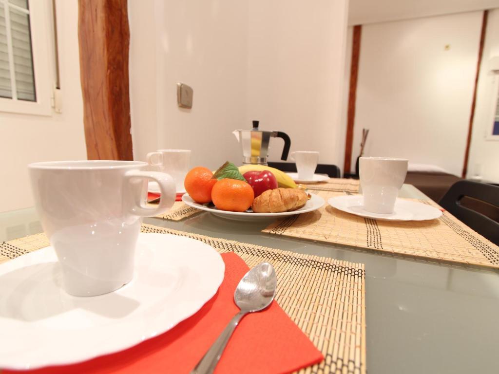 Apartamentos Good Stay Prado Madrid Zimmer foto